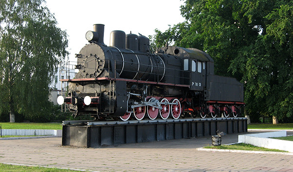 109149 603x354 2 - Монумент "Паровоз" на Полесском Вокзале в Барановичах