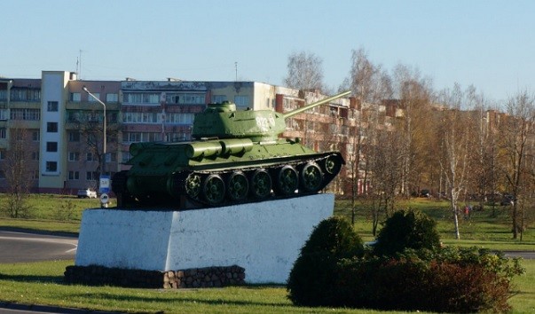 199195 603x354 1 - Памятник-танк «Т-34-85» в Полоцке