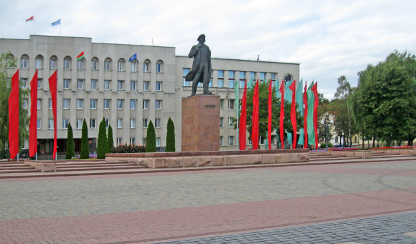 203201 603x354 2 - Памятник В. И. Ленину в Гродно