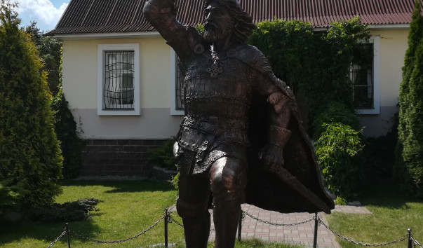 213612 603x354 2 - Памятник князю Андрею Ольгердовичу в Полоцке