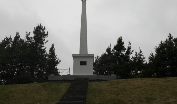 213698 603x354 2 - Обелиск на могиле Станислава Нарбута в Браславе
